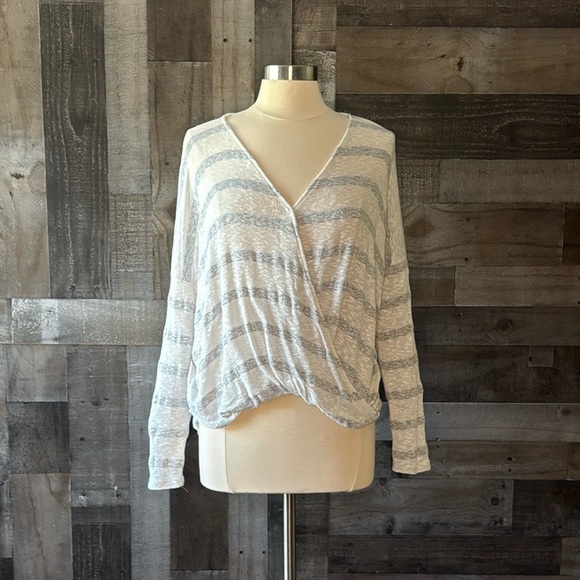 Altar’d State draped top medium coastal cowgirl stripes boho chic low key luxe - Picture 11 of 11